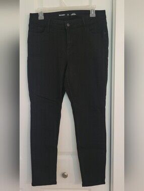 Old Navy Black Women’s Skinny Jeans